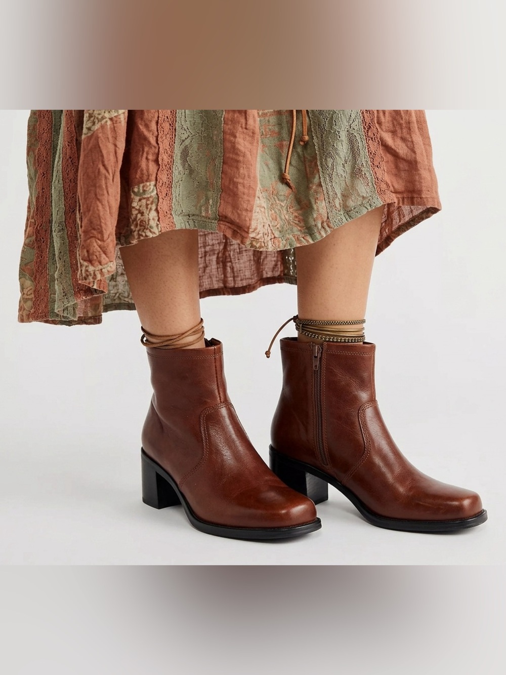 Eddie Bauer Vintage Brown Leather Wedge Ankle Boots Women’s Size 7.5